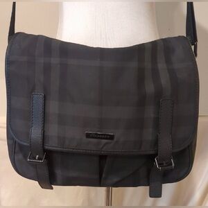 Men’s Burberry Beat Messenger Bag - Dark Charcoal Gray - Like New w/Tags!!!